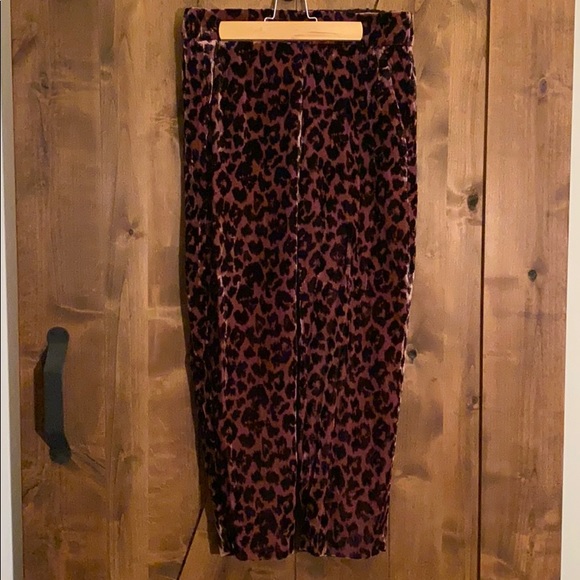 J. Crew cheetah print velvet joggers! Never worn! - Picture 1 of 4